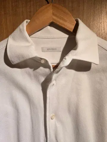 ARCODIO 화이트 드레스 셔츠 긴팔