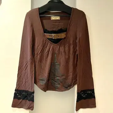 h.naoto steam 벨트 모티브 긴팔 티셔츠