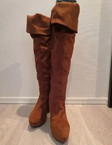 DURAS 니하이 롱 부츠 브라운