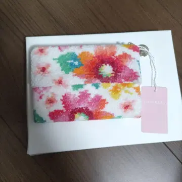 러블리 꽃무늬 티슈 마스크 파우치 플로팅 플라워 페이러