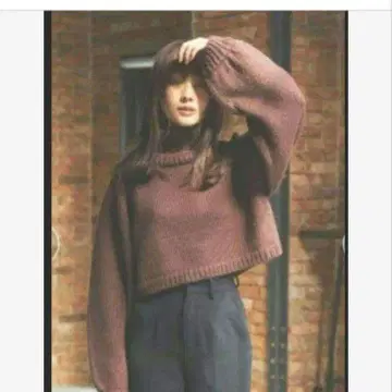 크롭 기장 니트 N WITH. 에위즈