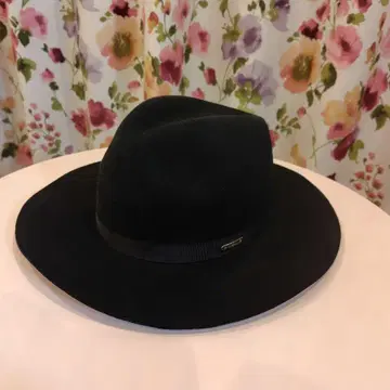 핑키&다이앤 햇 새상품 블랙