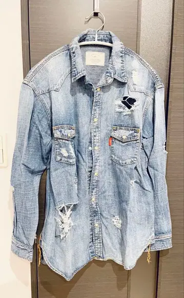ungrid 데미지 헐렁한 데님 셔츠