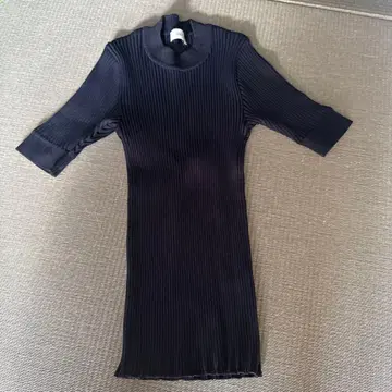 IIROT 이로트 반팔 리브 니트 네이비