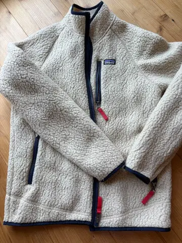 patagonia 플리스 자켓 XXL 크림색