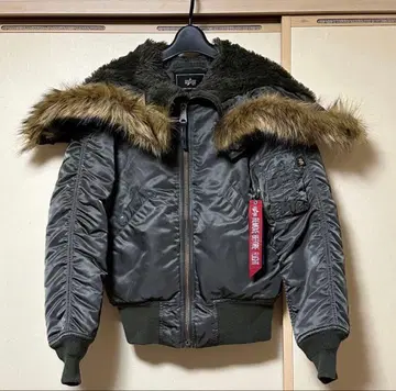 UNITED ARROWS 그레이 MA-1 자켓