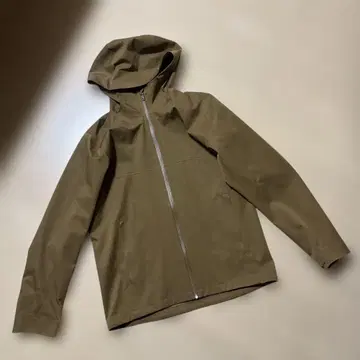 타임세일 유니클로 후드 부착 마운틴 후드티