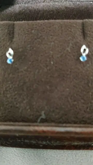 k14 스터드 귀걸이 파란 스톤 포함