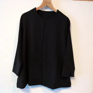 블랙 노카라 자켓 M