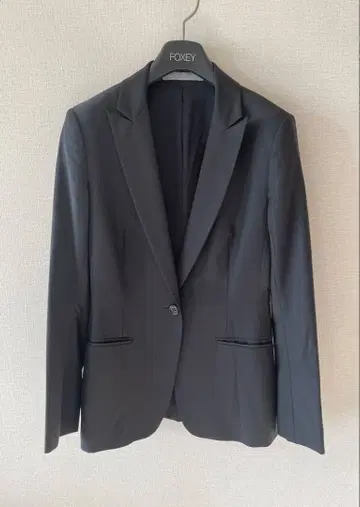 [새상품급] 띠어리 럭스 executive 자켓 38 블랙 졸업입학식