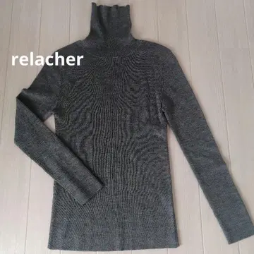 relacher 리브 터틀넥 스웨터