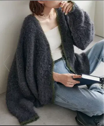 새상품급 디스코트 Discoat 니트 가디건 그레이 M 겨울 의류