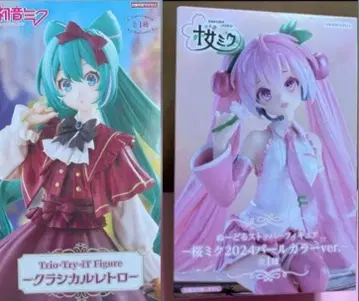 하츠네 미쿠 & 벚꽃 미쿠 피규어 세트