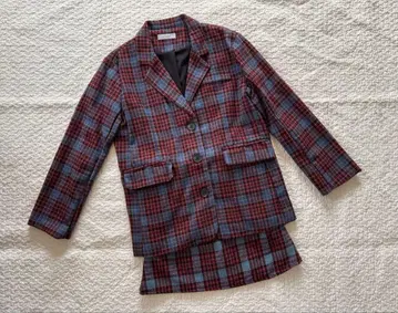 체크 무늬 자켓 & 스커트 셋업 경량