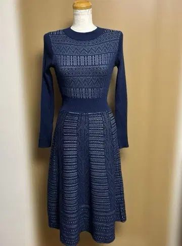 Bouchon 부숑 니트 원피스 네이비 스콧 클럽 야마다야