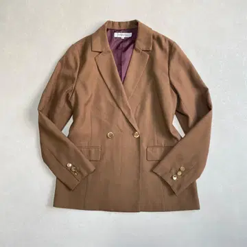 새상품급 내추럴 뷰티 베이직 더블 브레스트 자켓 골드 버튼 M 브라운
