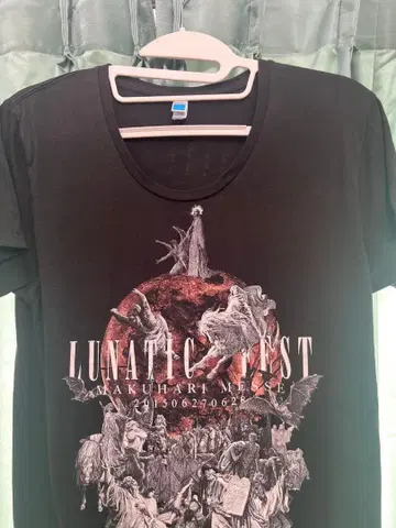 LUNATIC FEST. T셔츠 마쿠하리 멧세