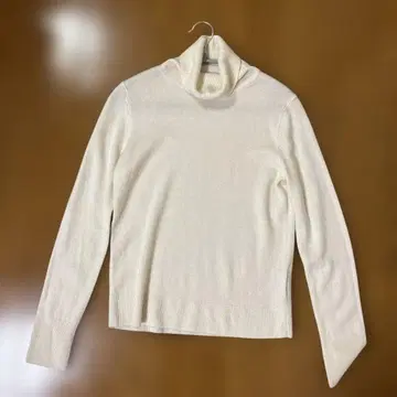 UNIQLO 캐시미어 터틀넥 스웨터 M 사이즈