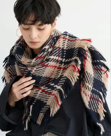 [ BARNYARDSTORM ] 존 브라니건 삼각형 스톨 밴야드 스톰