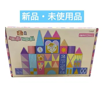 [ 새상품 미사용품 ] 디즈니 이츠어스몰월드  박스 포함