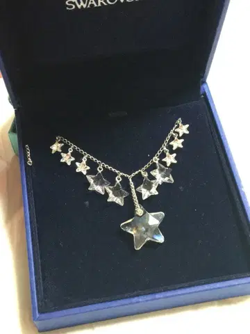 스와로브스키 별 목걸이 새상품 (미사용)