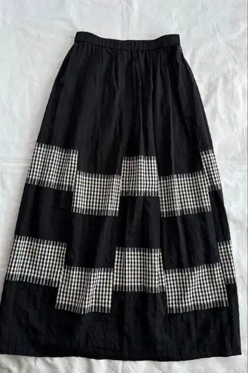 센소유니코 지우 체크 무늬 패치워크풍 롱 스커트 40