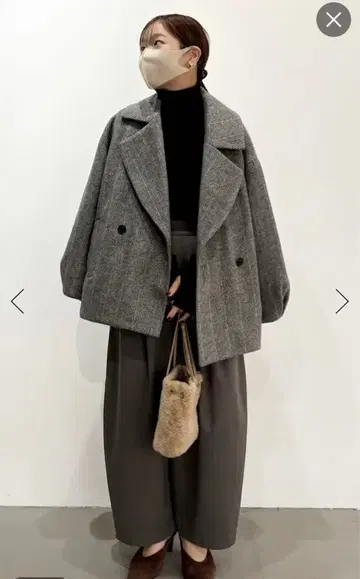 새상품 caho 콜라보 BAYFLOW 샤기 코트