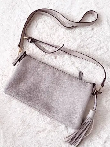 숄더백 프린지 부착