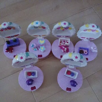 키라키라 프리큐어 아라모드 스위츠샵 컴팩트 세트