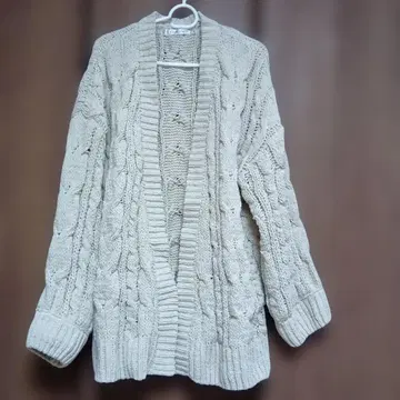케이블 니트 가디건