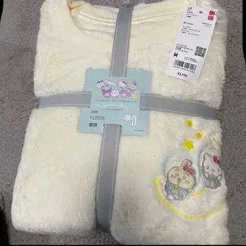 유니클로 치이카와 산리오 콜라보 토끼 키티 플리스 파자마 긴팔