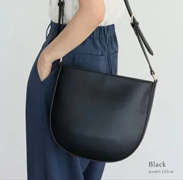 비타페리체 블랙 숄더백 중형