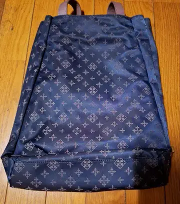 네이비 나일론 럭색 백팩