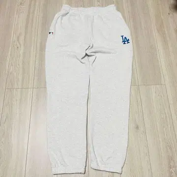 LA 로고가 달린 그레이 스웨트 팬츠