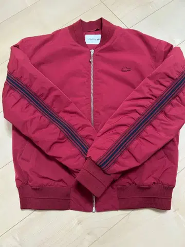 LACOSTE 와인 레드 점퍼 36