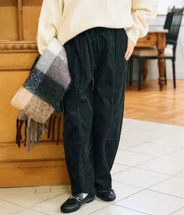 [ FREAK'S STORE ] 코듀로이 벌룬 팬츠/커브 팬츠 블랙