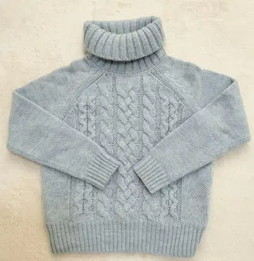 쿠미쿄쿠 라이트 블루 케이블 니트 터틀넥 스웨터 9호