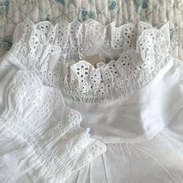 [ 새상품 ] *사만사 모스모스* 스캘럽 레이스 블라우스