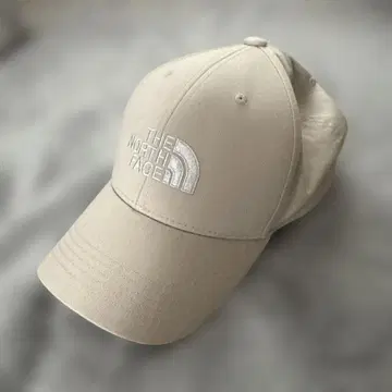 THE NORTH FACE 캡 크림