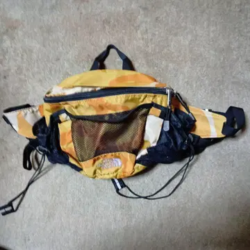 컨디션 최상 THE NORTH FACE 바디백 오렌지/블랙