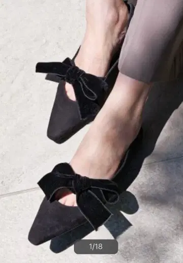 Spick & Span 포인티드 리본 플랫슈즈 38 블랙