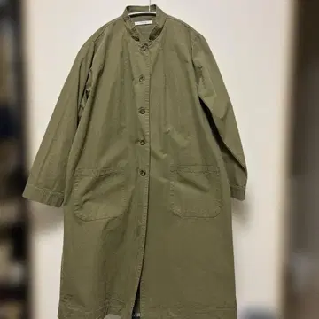 E m mM 트렌치코트