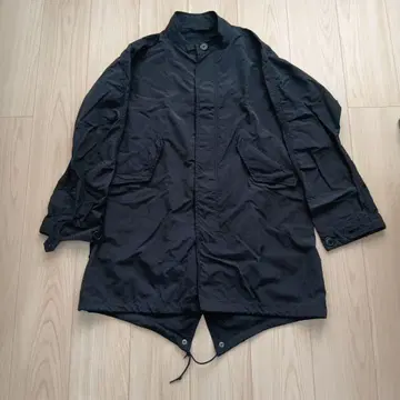 Mt RAINIER DESIGN 마운트레이니어 디자인 모즈 코트