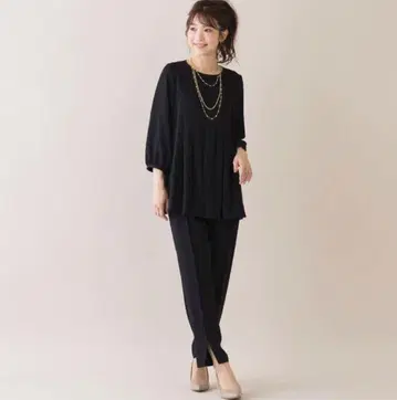 로즈 티아라 에스테르크로스 테이퍼드 팬츠 42 블랙