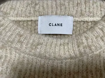 CLANE 크림색 니트