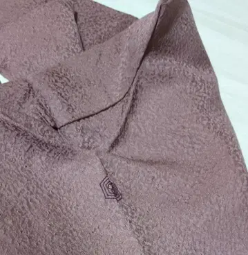 이로무지 보라색 하나 문양