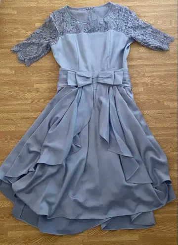 엘레강트 그레이 드레스 레이스 소매