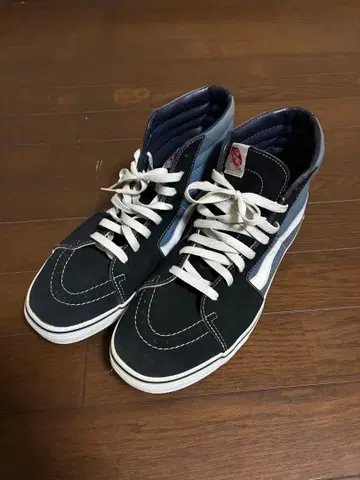 Vans sk8-hi 30cm 변색 있음 상자 없음 가격 인하 가능