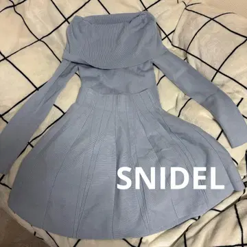 SNIDEL 스나이델 케이프 디자인 오프숄더 스트럭처드 스커트