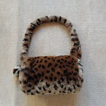 레오파드 무늬 퍼 핸드백